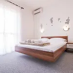 Pansion Maria 3* Zára