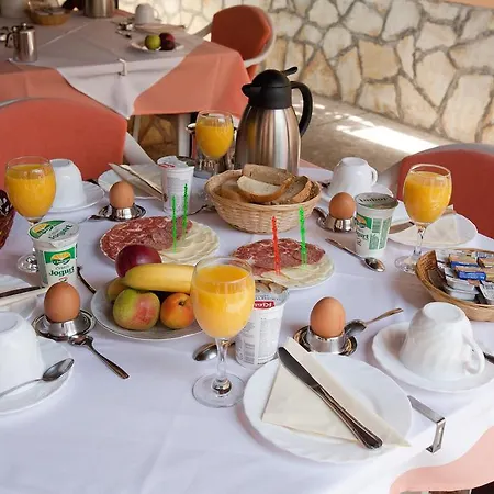 Bed & Breakfast Pansion Maria Zadar