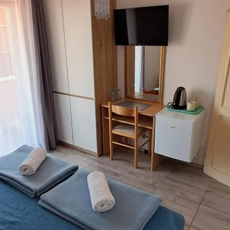 Couette-café Pansion Maria 3*