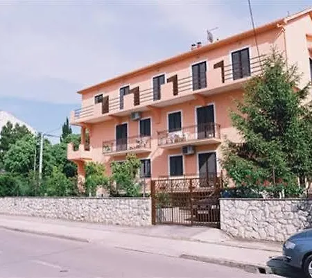 Pansion Maria Zára