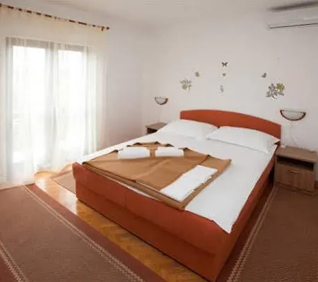 Bed & Breakfast Pansion Maria 3*