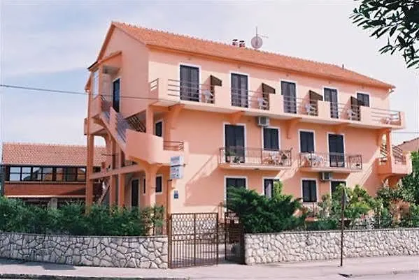 Bed & Breakfast Pansion Maria Zadar